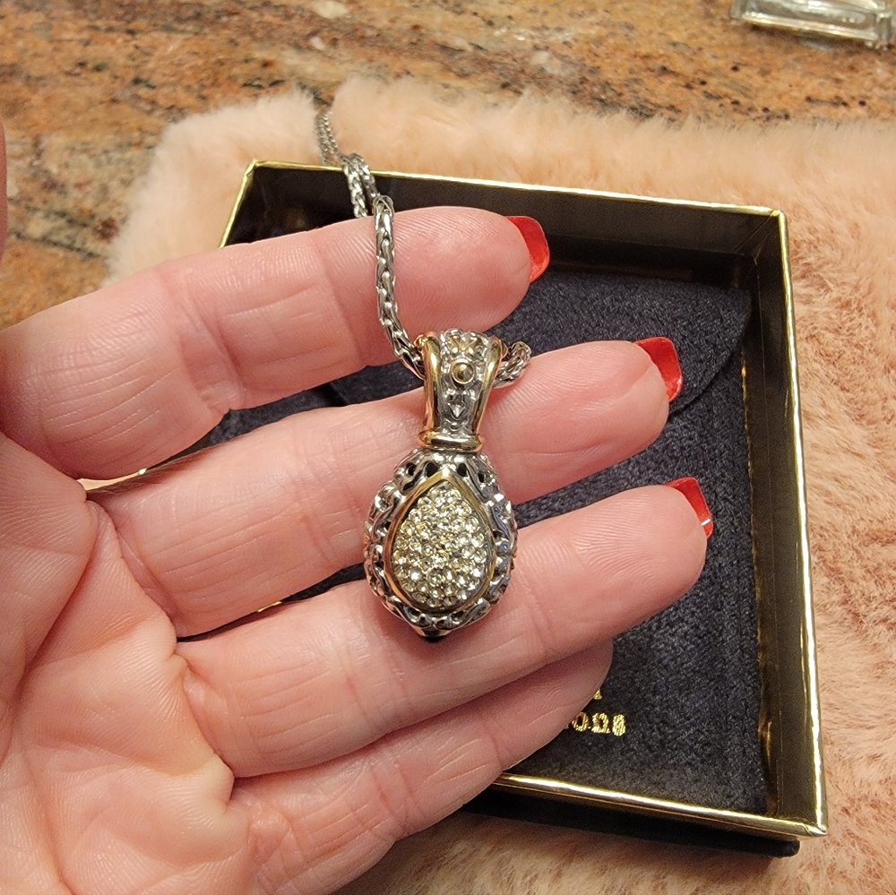 John Medeiros Pave pendant and Chain - Picture 3 of 10